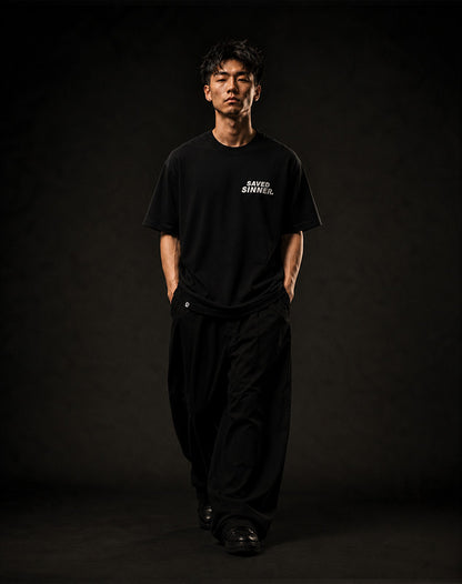 DISTINCTIVE SAVED SINNER LOGO WHITE ON BLACK - 280GSM BOXY FIT