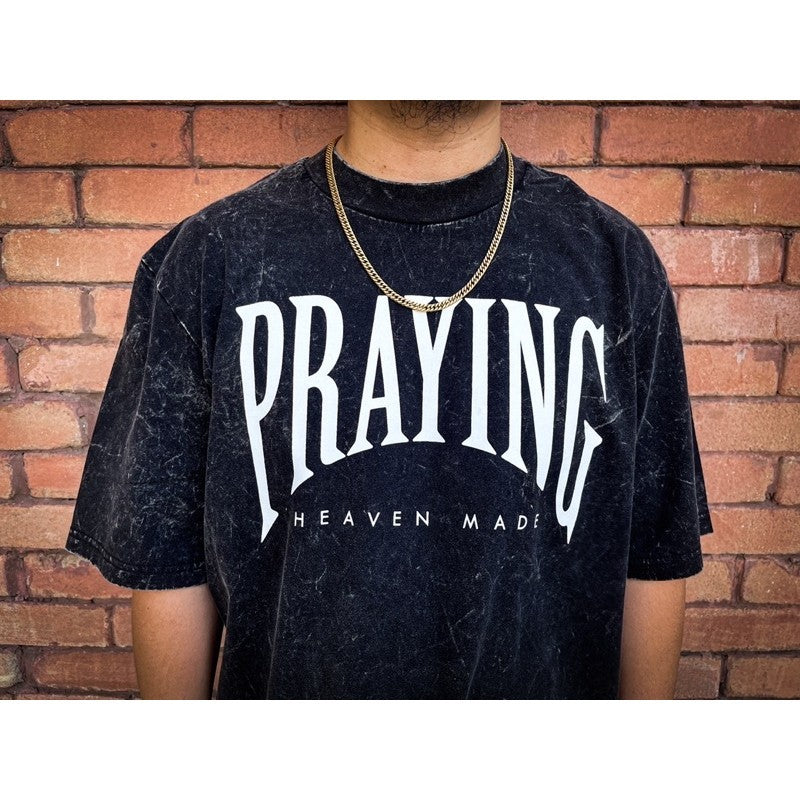 PRAYING - OVERSIZE VINTAGE ACID WASH